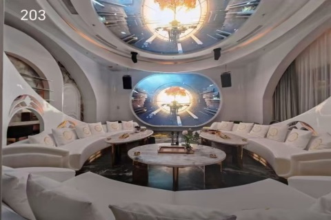 宝鸡市中心好的KTV招聘无入职费店内化妆